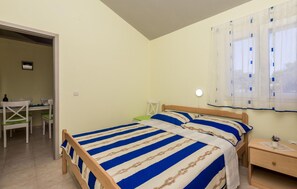 1 chambre, Wi-Fi gratuit, draps fournis