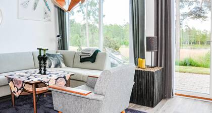 5 bedroom beautiful home in Karlstad
