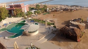 Unclassified image, 4 of 9, button - A.1.7 (Marsa Alam)