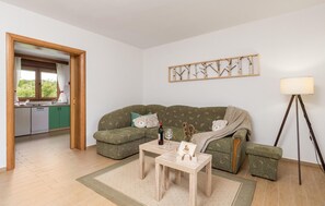 Télévision, chaîne hi-fi