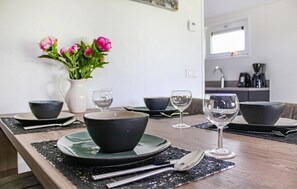 Dining - Amazing home in Oosterwolde (Oosterwolde)