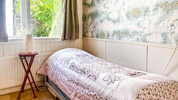 4 slaapkamers, reisbedje, gratis wifi