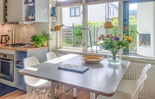 4 bedroom lovely home in Bergen aan Zee