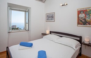 3 chambres, Wi-Fi gratuit, draps fournis