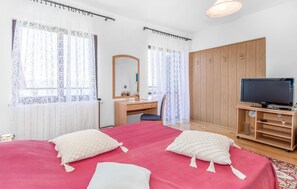 2 habitaciones, wifi gratis y ropa de cama 