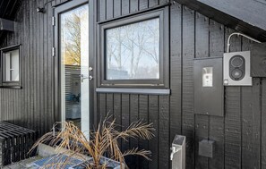 Exterior detail - Stunning home in Juelsminde with WiFi (Juelsminde)