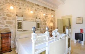 2 chambres, lit de bébé portatif, accÚs au Wi-Fi (inclus)