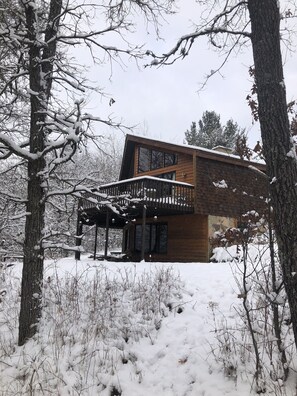 Exterior - Private Wisconsin getaway 25 minutes from Hayward with hot tub! (Solon springs)