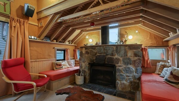 Interior - Pinnacle - Dinner Plain (Dinner Plain)