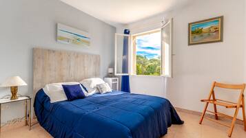 4 Schlafzimmer, Bügeleisen/Bügelbrett, Reisekinderbett, kostenloses WLAN