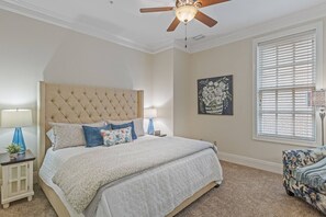 2 chambres, bureau, fer et planche à repasser, Wi-Fi gratuit