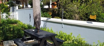 Rosejay Self Catering Cottage.  Close to all Durban's major Attractions.