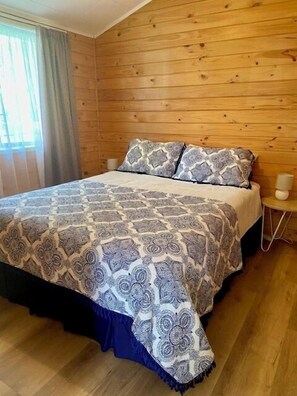 2 bedrooms, iron/ironing board, bed sheets - Relax Cabin - Waihi Beach Holiday Home (Waihi Beach)