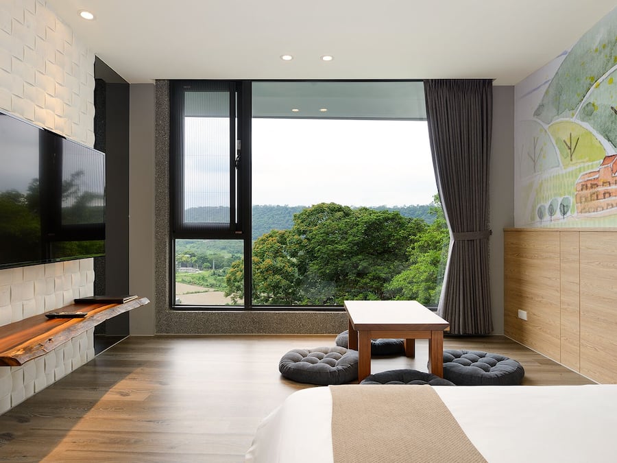 Luxury Quadruple Room | Individually furnished, blackout drapes, free WiFi, bed sheets