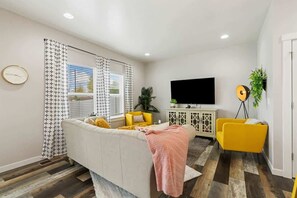 Téléviseur connecté, bureau