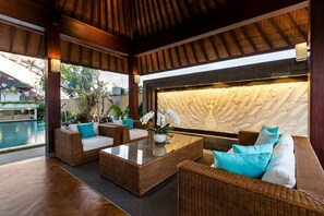 Outdoor pool - Villa Tara (Kec. Kuta Utara)