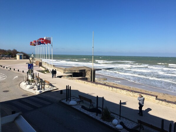 On the beach - Charmant T2 Vue Mer Décoration Soignée (Saint-Aubin-sur-Mer)