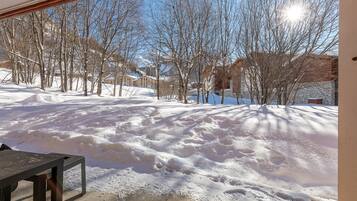 Studio, mit Bad, Bergblick (Avec Jardin - App 17) | Terrasse/Patio