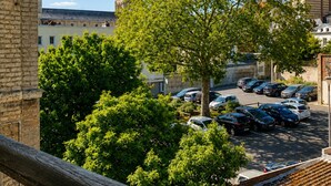 Uklassifisert bilde, 4 av 21, knapp