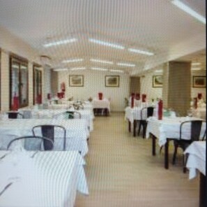 Restaurant - Hotel Andino (Encamp)