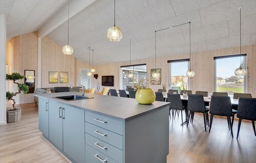 Awesome home in Sydals with sauna