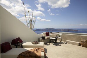 Premium Suite, Private Pool (Caldera View) | Terrace/patio - Atoles Retreat (Santorini)