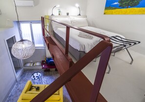 1 bedroom, free WiFi, bed sheets