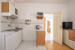 Apartment, 1 Queen-Bett und Schlafsofa | Eigene Küche