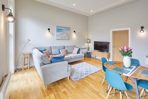 Living area - Apartment 2 Easby Hall (Scarborough)