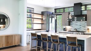 Ảnh chưa phân loại, 4 trong số 60 ảnh, nút