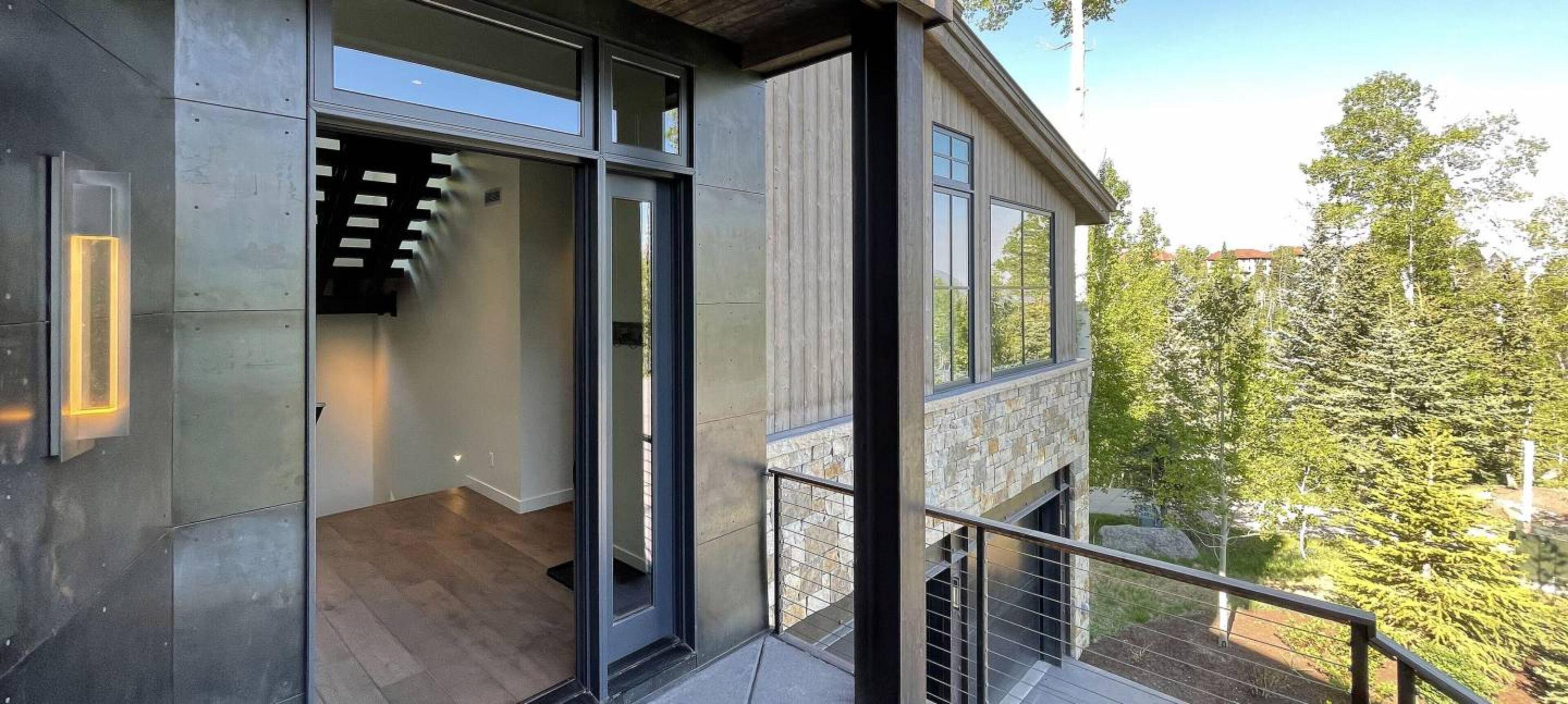 Maison, 4 chambres | Balcon