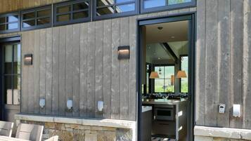 Maison, 4 chambres | Balcon