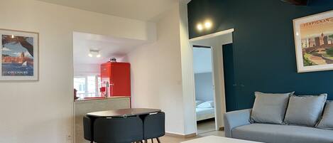 Télévision à écran plat