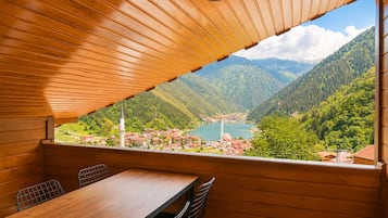 Lake View Penthouse Suite | Balcony view