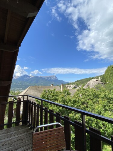 Appartement à Proximité du Plan D'eau