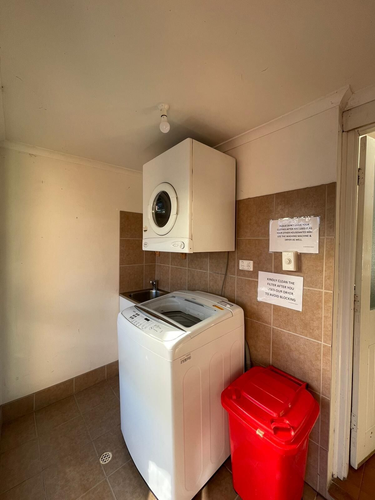 Group house 7 bedrooms — image 2