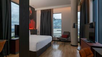 Premium bedding, minibar, in-room safe, desk