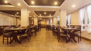 Ảnh chưa phân loại, 3 trong số 10 ảnh, nút