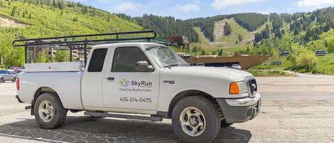 คอนโด, 2 ห้องนอน | วิวภูเขา