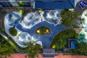 Piscina externa sazonal