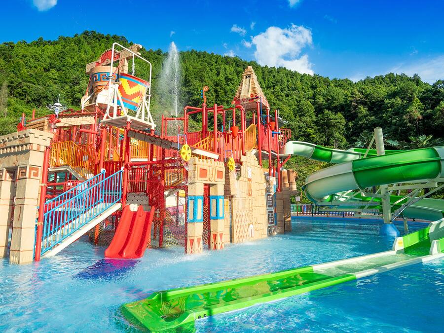 Seasonal outdoor pool