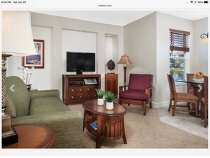 Télévision, table de tennis de table