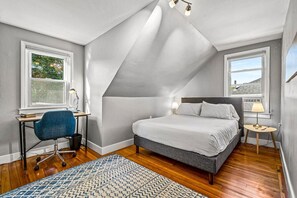 3 chambres, bureau, fer et planche à repasser, Wi-Fi gratuit