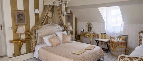 Triple Room, Ensuite, Garden View (Montespan) | Miscellaneous