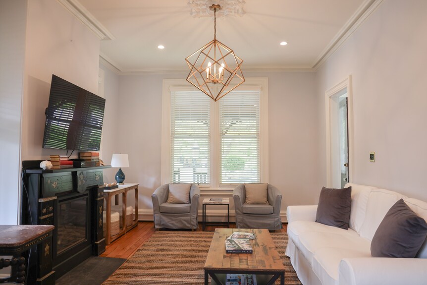 Beautifully Renovated In Heart Of Cape May - 1 Block To Beach; 1 Block To Mall - Cape May, NJ