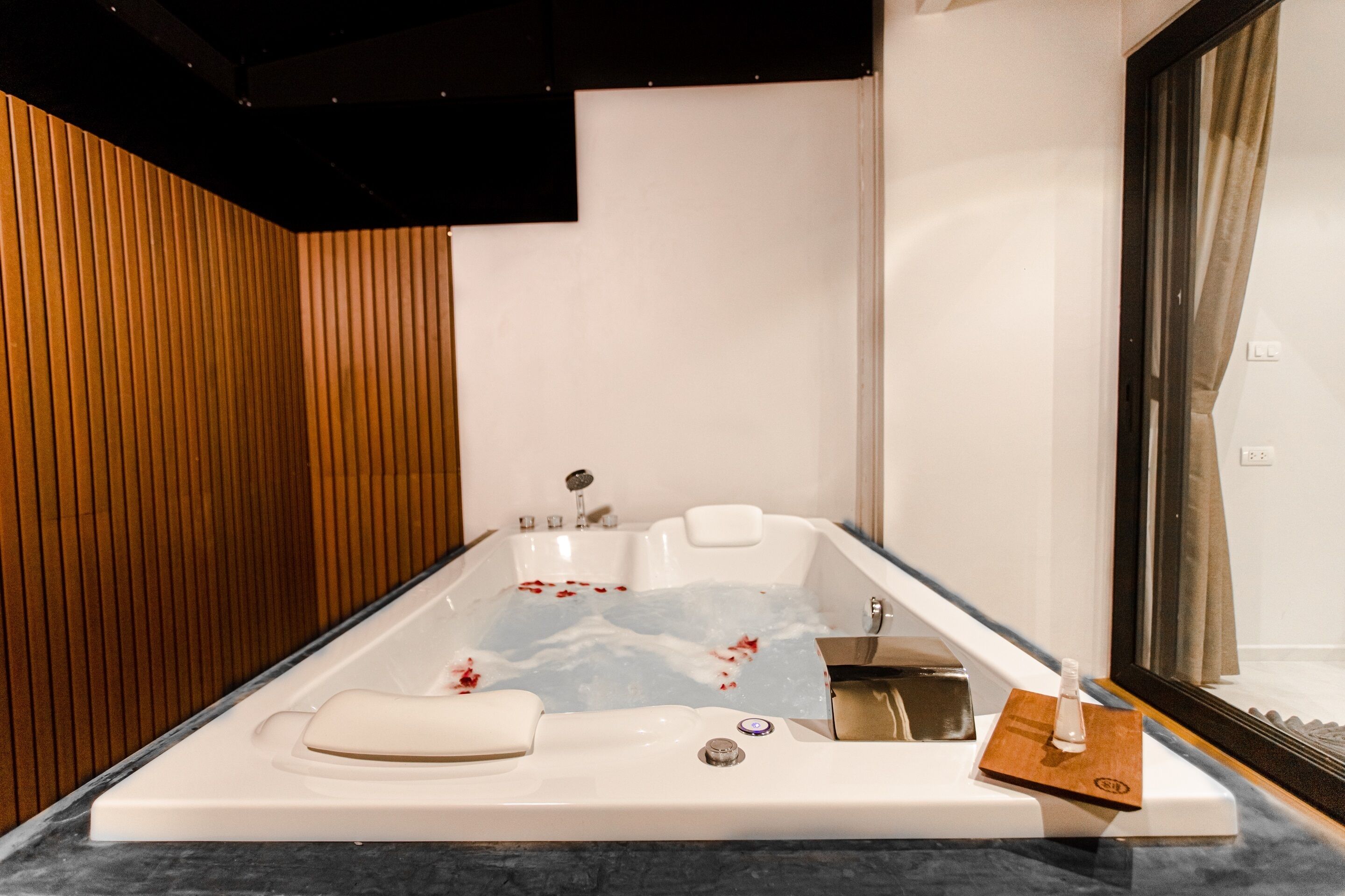 Foto - Tour De Phuket Hotel - SHA Plus