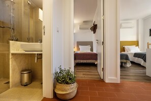 Hårføner og håndklær