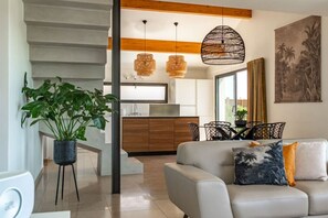 Living area - Contemporary villa with pool and dominant views Saint-Gély-du-Fesc France (Saint-Gély-du-Fesc)