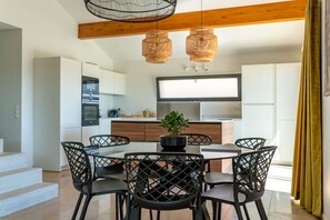 Dining - Contemporary villa with pool and dominant views Saint-Gély-du-Fesc France (Saint-Gély-du-Fesc)