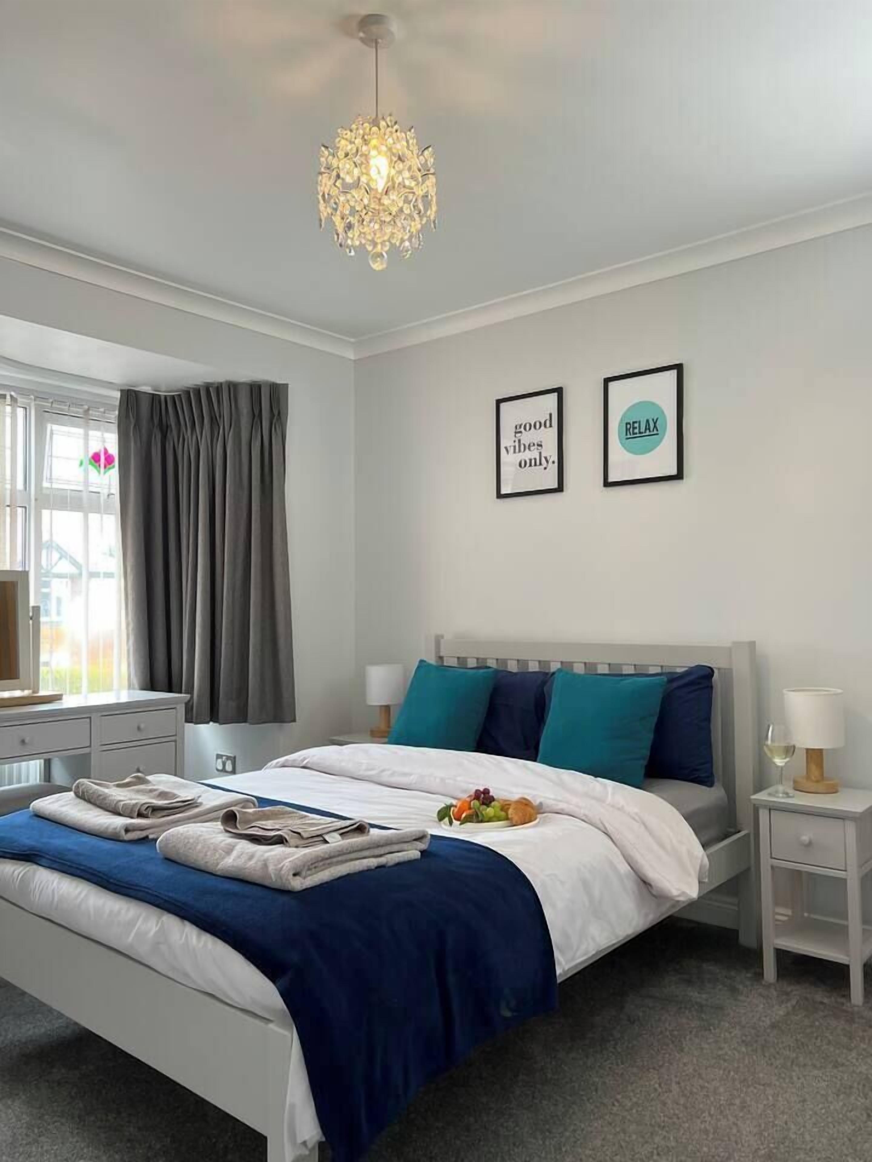 3 bedrooms, iron/ironing board, travel cot, WiFi